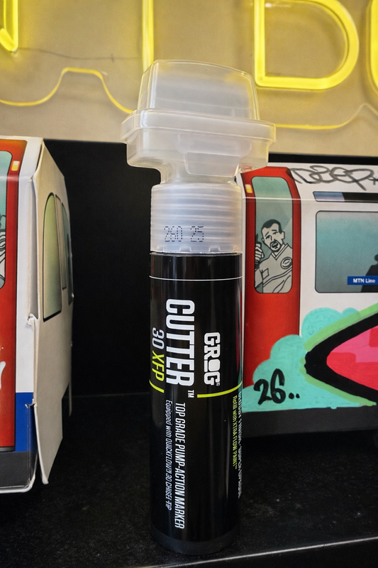 Grog Cutter 30 XFP 30mm pump action paint marker with chisel tip
